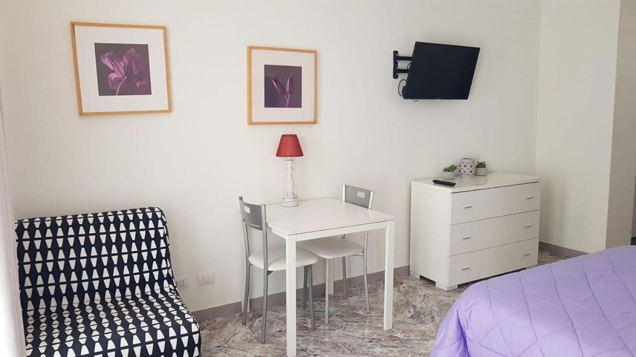 Tenerife Olympia Apart Hotel-Playa De Las Americas. Balcony, Sea View & Pool Luaran gambar